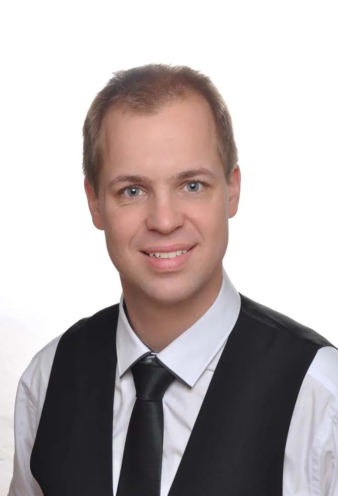 MARTIN SUŠNIK